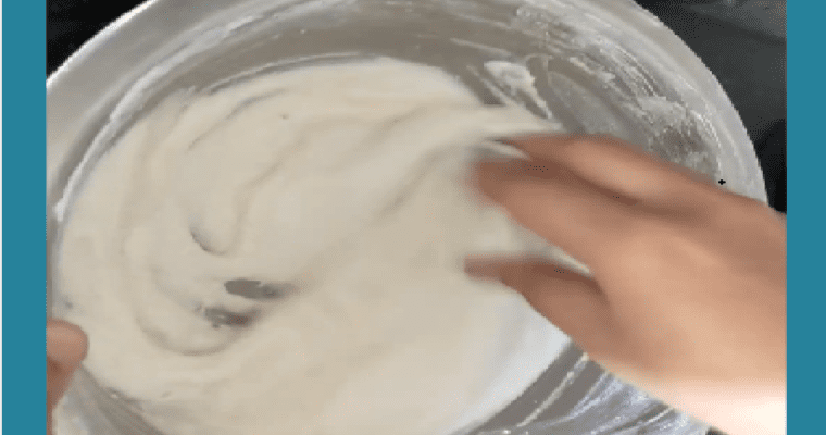 <strong> Should you mix idli batter with your hands? </strong>